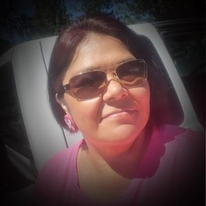 Meet your Posher, Lynnell